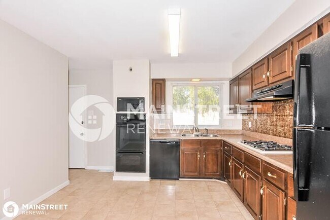 Building Photo - 3606 VAGO LN, FLORISSANT, MO 63034