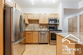 Building Photo - 2951 N Clybourn Ave