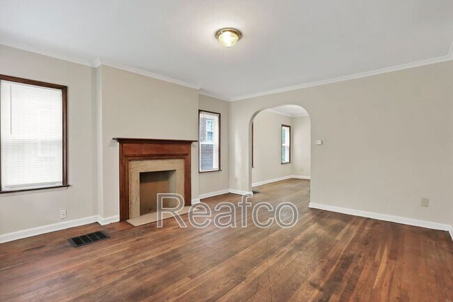 Building Photo - 53 S Burgess Ave