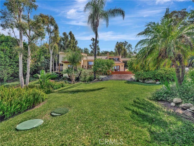 Building Photo - 3635 Serra Rd
