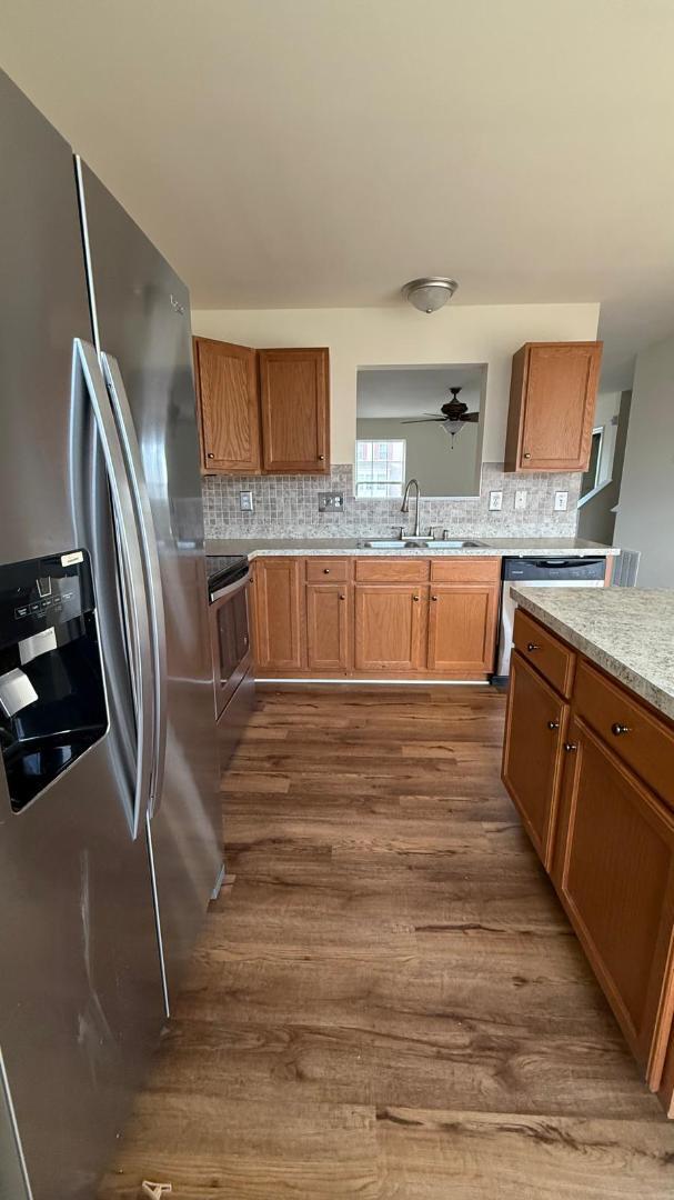 Building Photo - 12 Council Ct