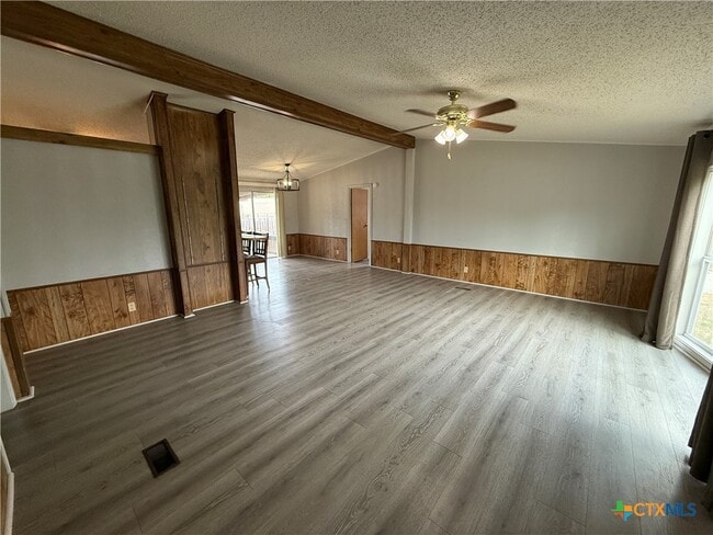 Building Photo - 1045 Ferryboat Ln