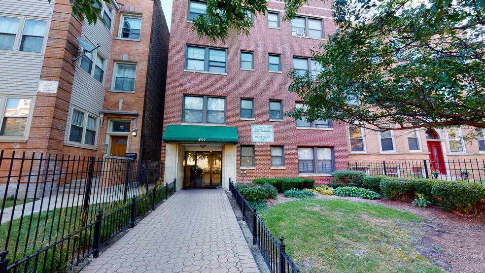 Building Photo - 4730 N Winthrop Ave