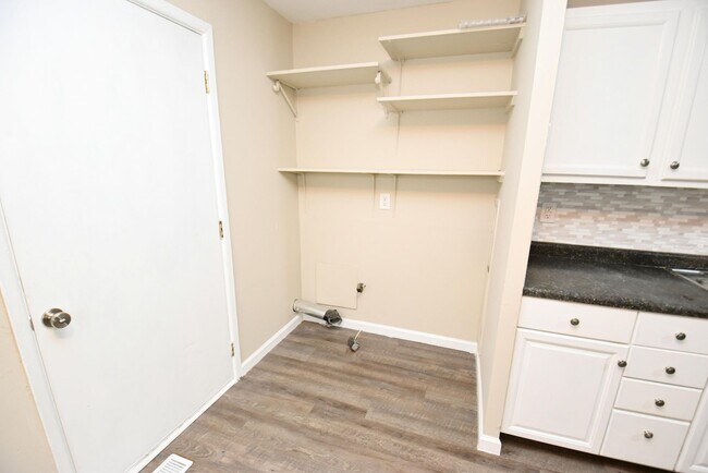Building Photo - Updated McKinley Terrace home, 3 bedroom 1...