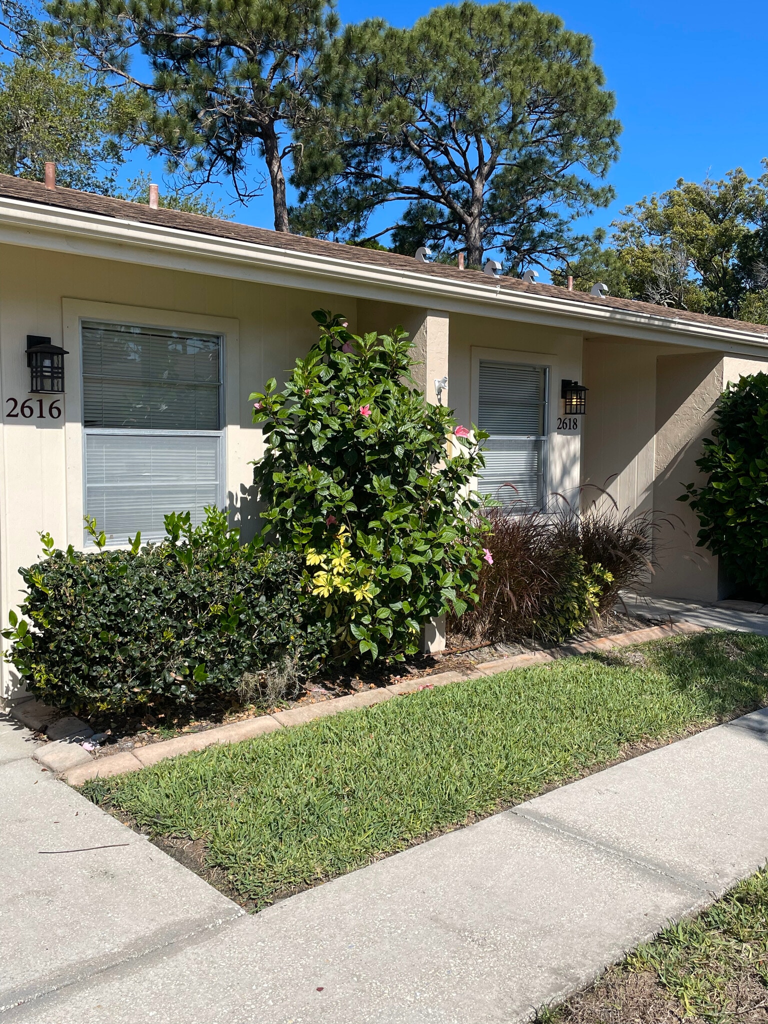 Building Photo - 2616 Woodgate Ln