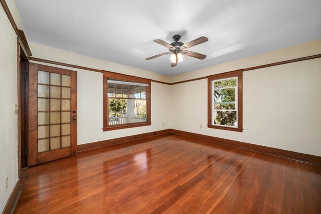 Building Photo - 6843 Santa Lucia Rd