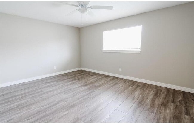 Building Photo - 3402 Pecan Grove Dr
