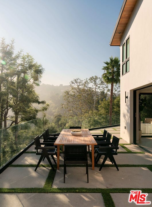 Building Photo - 2608 Zorada Dr