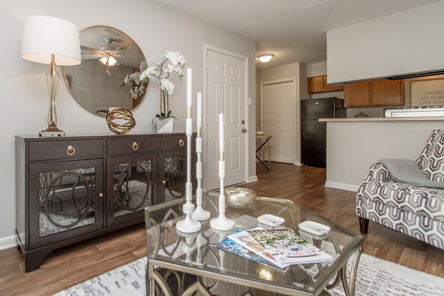 The Canopy Apartments 9201 Kanis Rd Little Rock AR 72205 Apartment