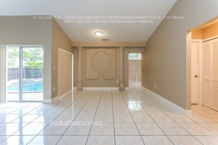 Building Photo - 16122 SW 79th Terrace