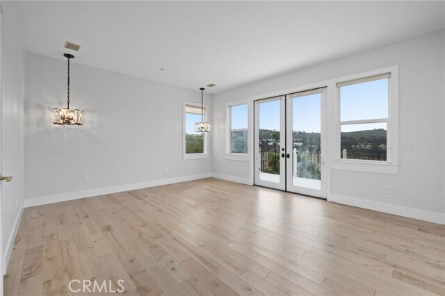 Building Photo - 55 Via Sonrisa