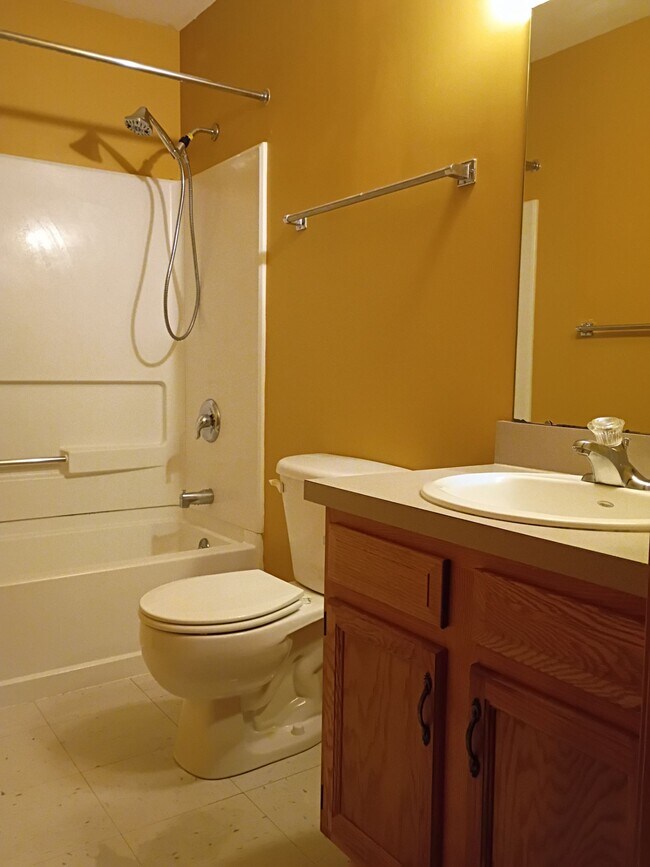 Building Photo - 2960 Megan Cir