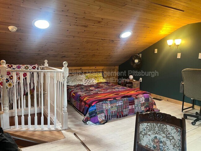 Building Photo - 297 42nd St