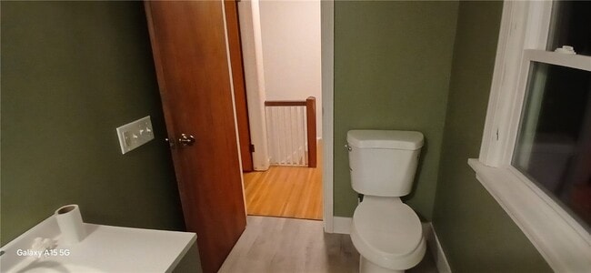 Building Photo - 183 Thorncliffe Dr