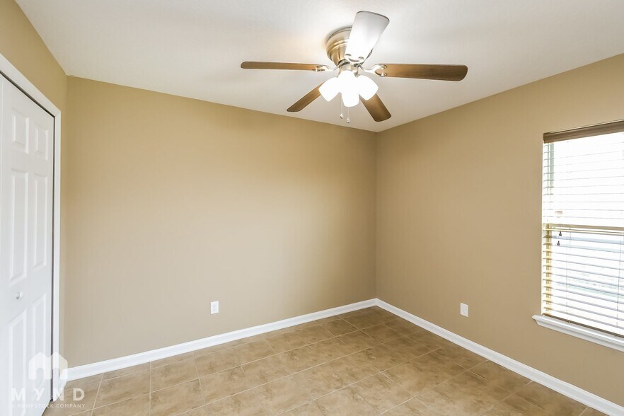 Building Photo - 7503 Steventon Way