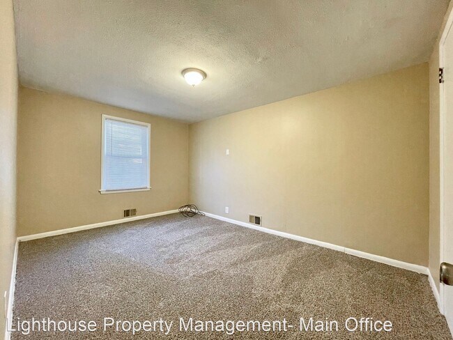 Building Photo - 4 br, 1.5 bath House - 1325 Dickinson St SE