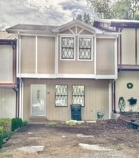 Building Photo - Lancelot 10