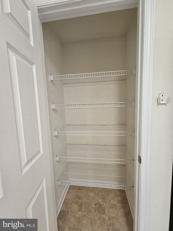 Building Photo - 1969 Peachtree Ct