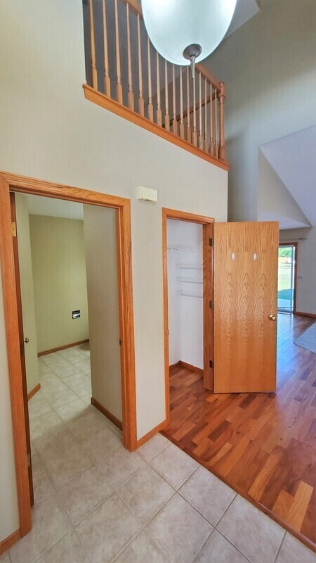 Building Photo - 4260 Windemere Way