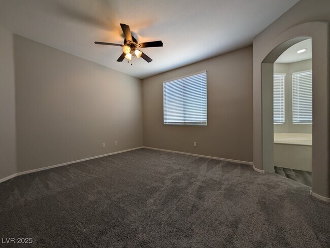 Building Photo - 2773 Echo Springs St
