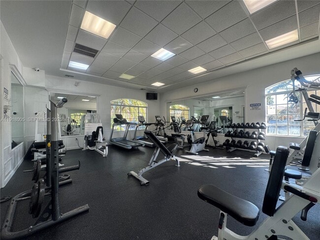 Building Photo - 7300 NW 114th Ave