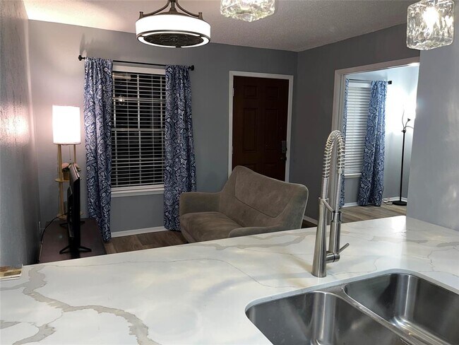 Building Photo - 7801 Shoal Creek Blvd