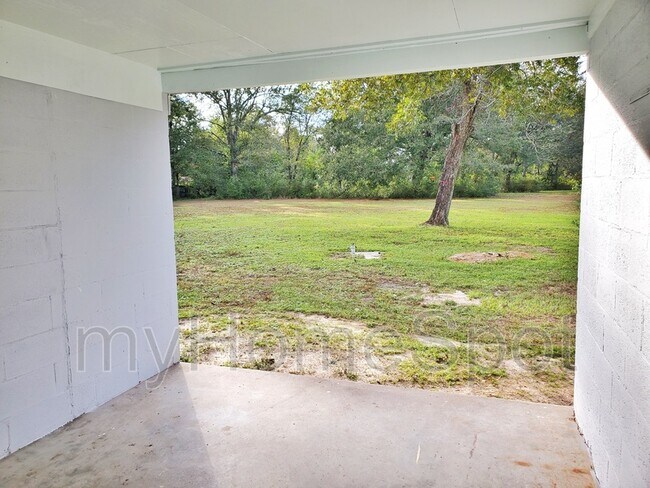 Building Photo - 8407 Whitmire Dr