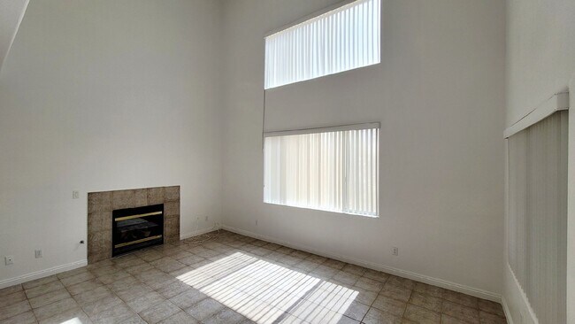 Building Photo - 4015 Mitra Ct