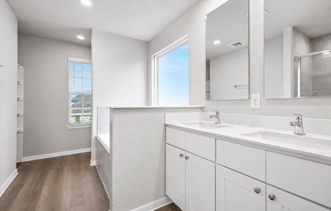 Building Photo - 13617 Brook Trout Dr