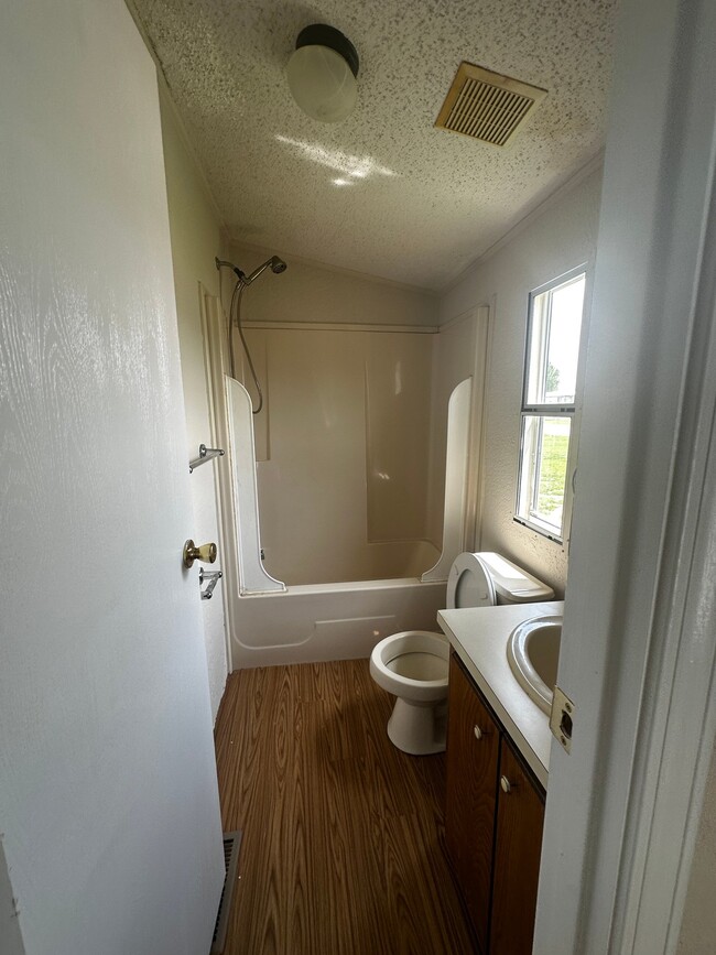 Building Photo - 5609 Dublin Dr