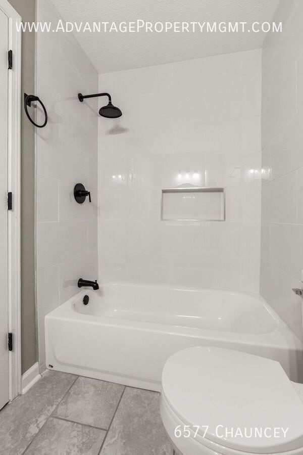 Building Photo - 6577 Chauncey-