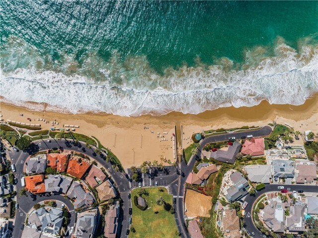 Building Photo - 343 Emerald Bay