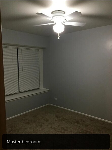 Second bedroom - 195 Rob Roy Ct