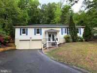 Building Photo - 17985 Possum Point Rd
