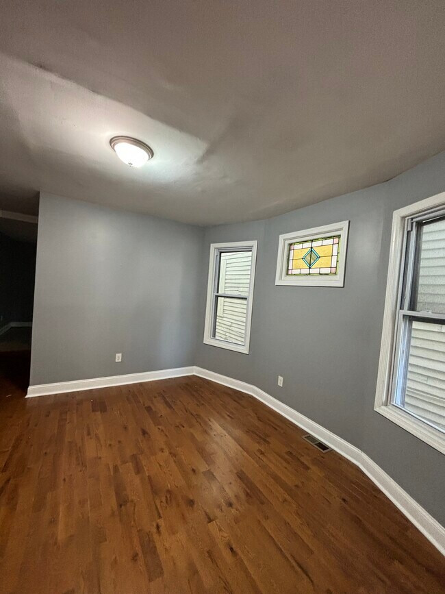 Building Photo - 18 N 19th St