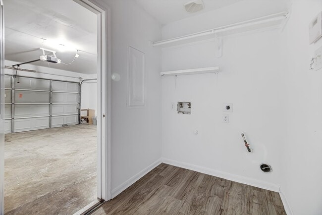 Building Photo - 3107 Rendezvous Ct