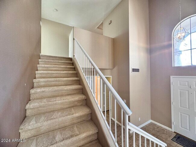 Building Photo - 1873 W Falcon Dr