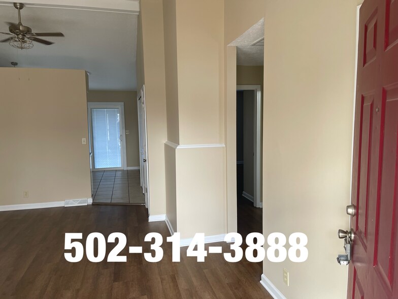 Building Photo - 3744 Chamberlain Ct