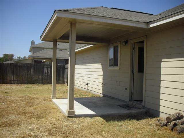 Building Photo - 132 Dove Song Dr