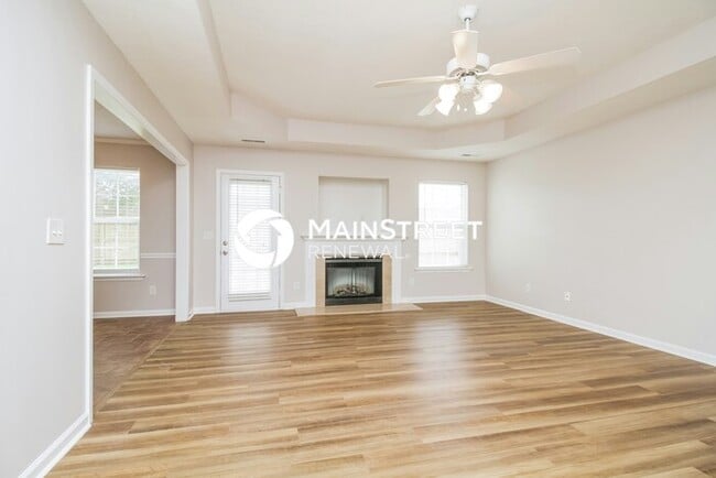 Building Photo - 3 Bedroom Pet-Friendly Home in La Vergne, ...