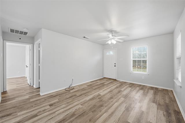 Building Photo - 607 Oldham St