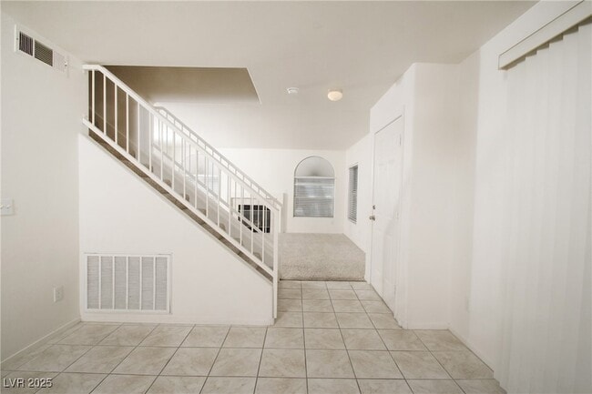 Building Photo - 9640 Gunbelt Dr