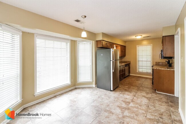 Building Photo - 3 br, 2 bath House - 6708 Henredon Dr