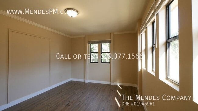 Building Photo - College Rental on 54th St.