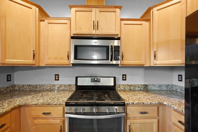 Building Photo - 190 Rivers Edge Dr