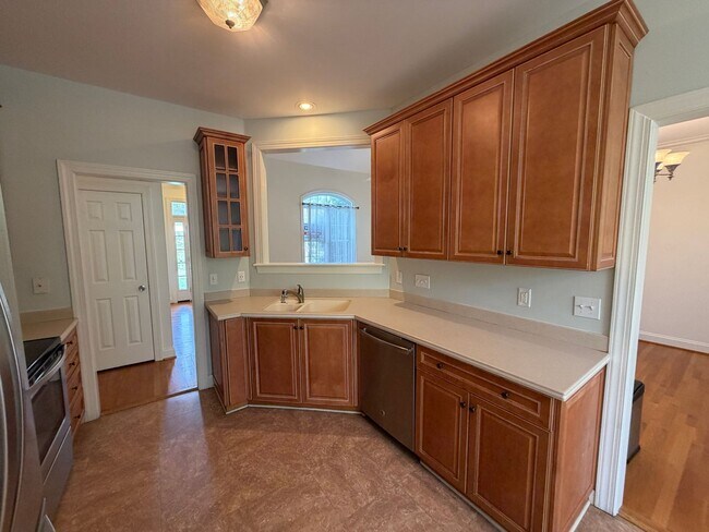 Building Photo - Spacious 3 Bed, 2 Bath Home in Graham, NC - Available for Rent!