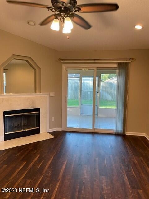 Building Photo - 1350 Portside Dr
