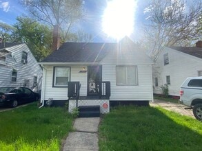 Building Photo - ROSEMOUNT 8850