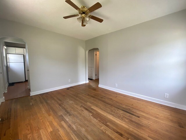 Building Photo - 1539 56th St