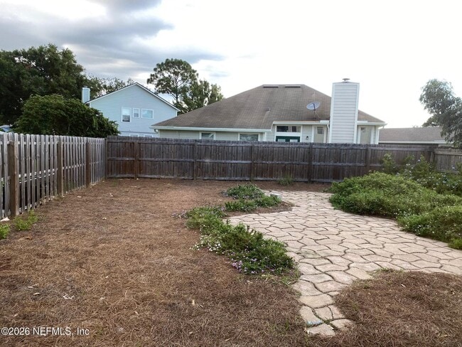 Building Photo - 12323 Silent Brook Trail N